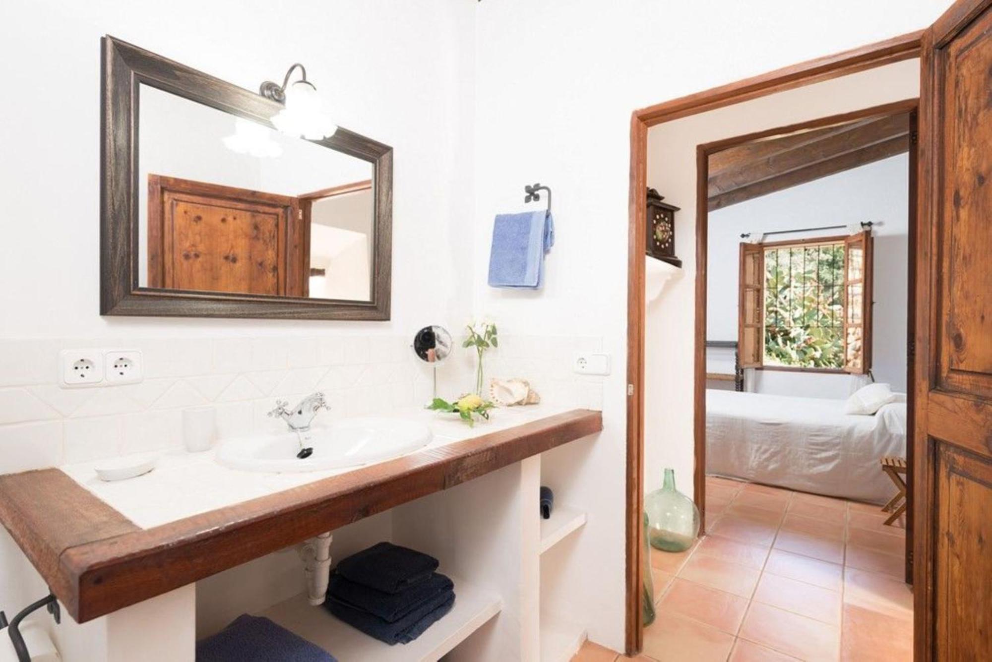 포르날루츠 Casita De Montana Cerca Del Mar 게스트하우스 외부 사진