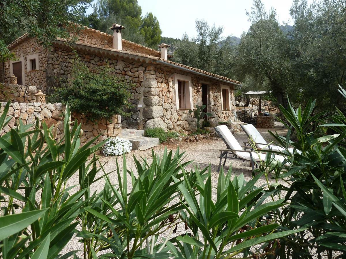 포르날루츠 Casita De Montana Cerca Del Mar 게스트하우스 외부 사진